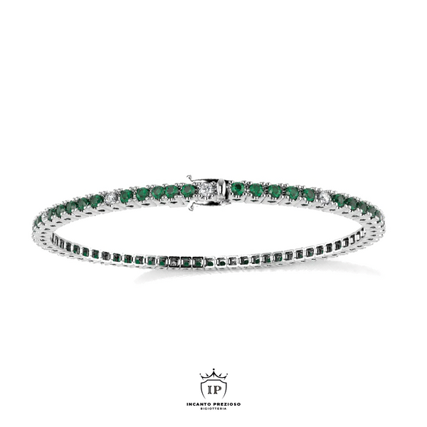 Tennis green and white